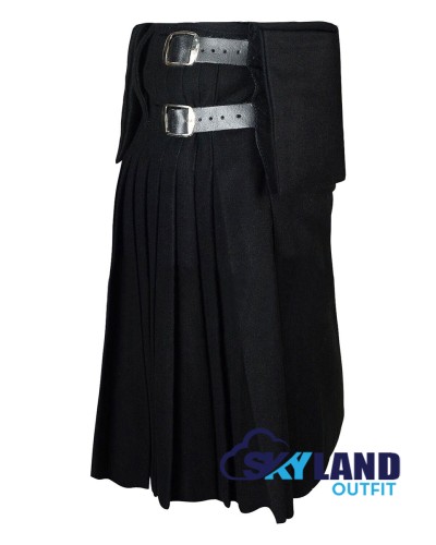 Black Wool Scottish 8-Yard Kilt with 3 Detachable Pockets Black Wool Scottish 8-Yard Kilt with 3 Detachable Pockets