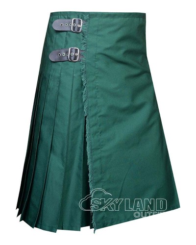 Solid Green Wool 8 Yard Kilt - Traditional Highland Kilts