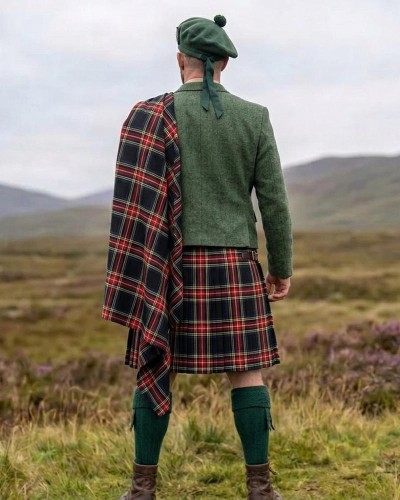 Black Stewart Tartan Great Kilt – Traditional Feileadh Mor | 13oz Acrylic Wool Black Stewart Tartan Great Kilt – Traditional Feileadh Mor | 13oz Acrylic Wool