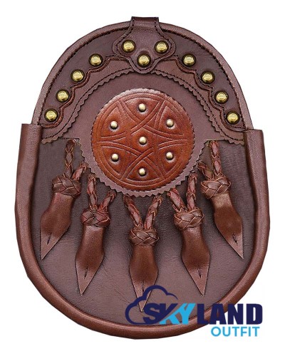 Scottish Handmade Brown Leather Semi-Dress Kilt Sporran with Gold Chain Strap Scottish Handmade Brown Leather Semi-Dress Kilt Sporran with Gold Chain Strap