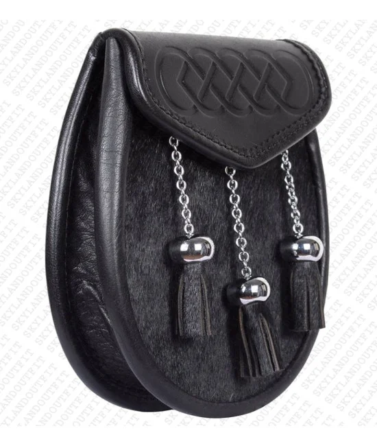 Semi Dress Sporran Bovine Fur Black Leather and Bovine Fur Semi Dress Sporran Bovine Fur Black Leather and Bovine Fur