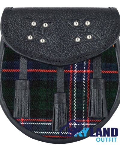 Brown Leather Scottish Sporran with Clan Scottish National Tartan Brown Leather Scottish Sporran with Clan Scottish National Tartan