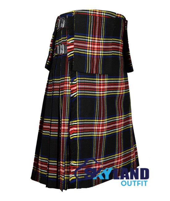 Scottish 8 yard Black Stewart tartan kilt with detachable pockets
