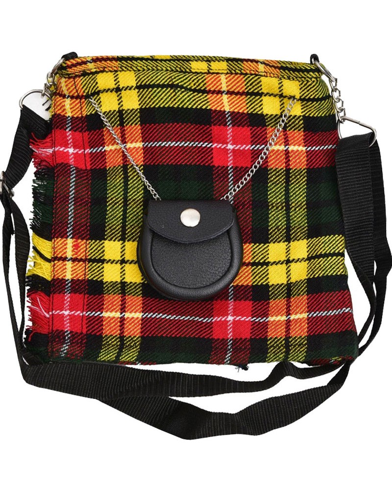 purse on a kilt